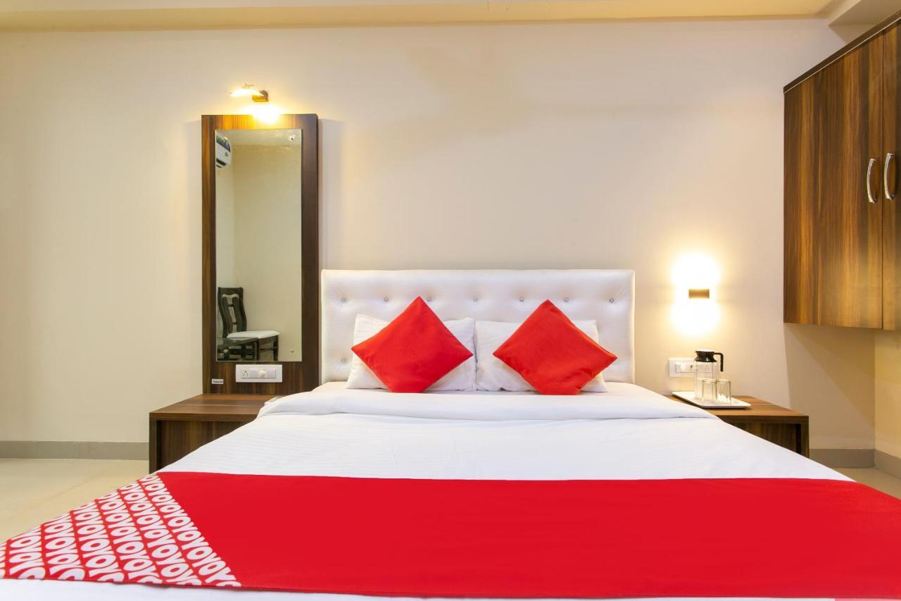 Oyo 62220 Hotel Stay Inn Kalyān Exterior foto