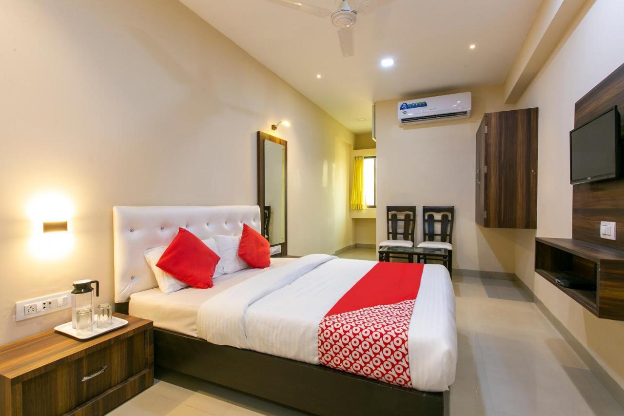 Oyo 62220 Hotel Stay Inn Kalyān Exterior foto