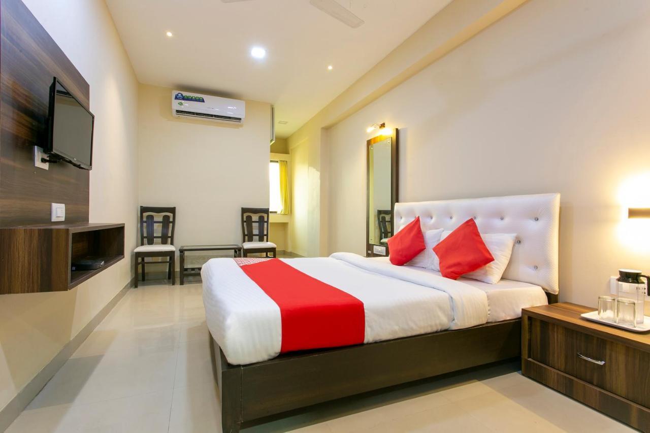 Oyo 62220 Hotel Stay Inn Kalyān Exterior foto