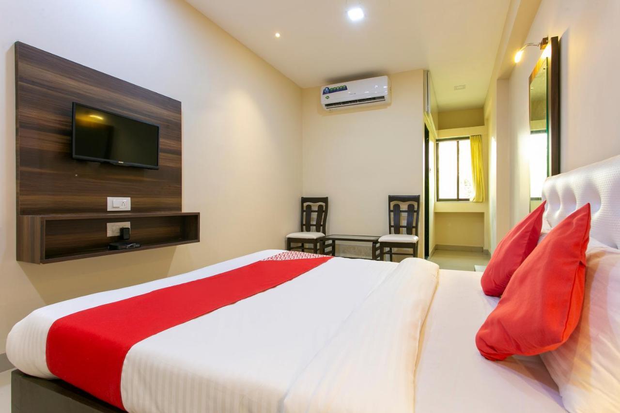 Oyo 62220 Hotel Stay Inn Kalyān Exterior foto