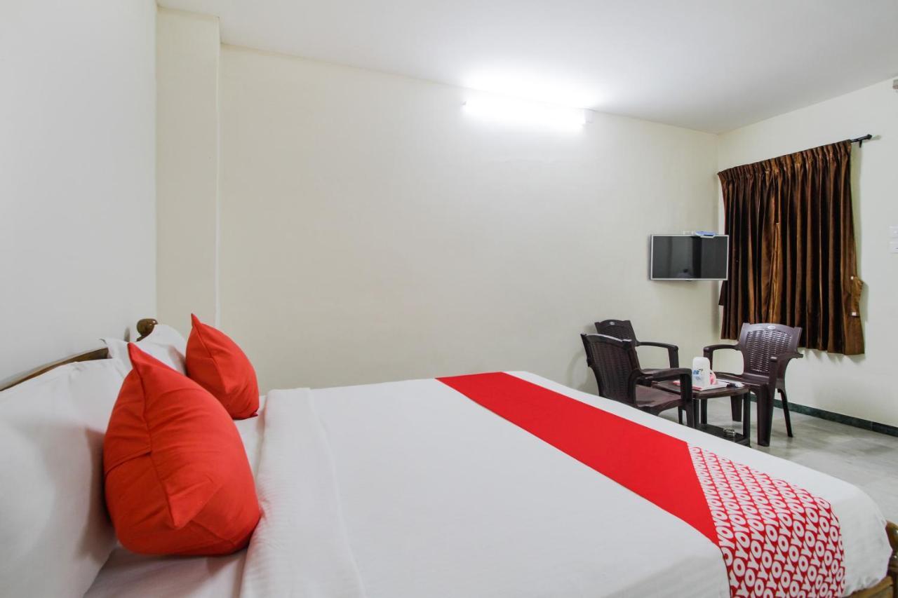 Oyo 62220 Hotel Stay Inn Kalyān Exterior foto