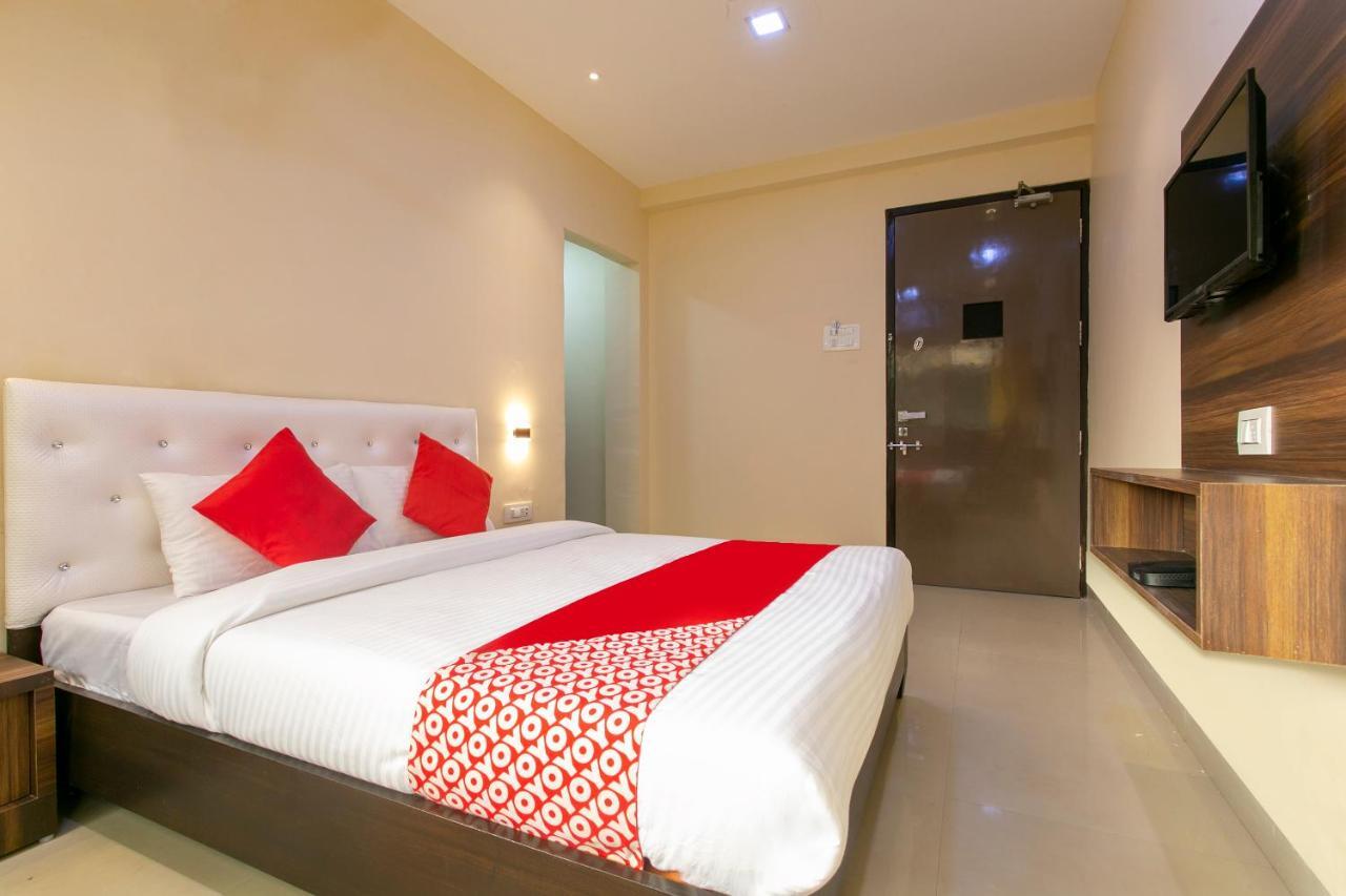 Oyo 62220 Hotel Stay Inn Kalyān Exterior foto